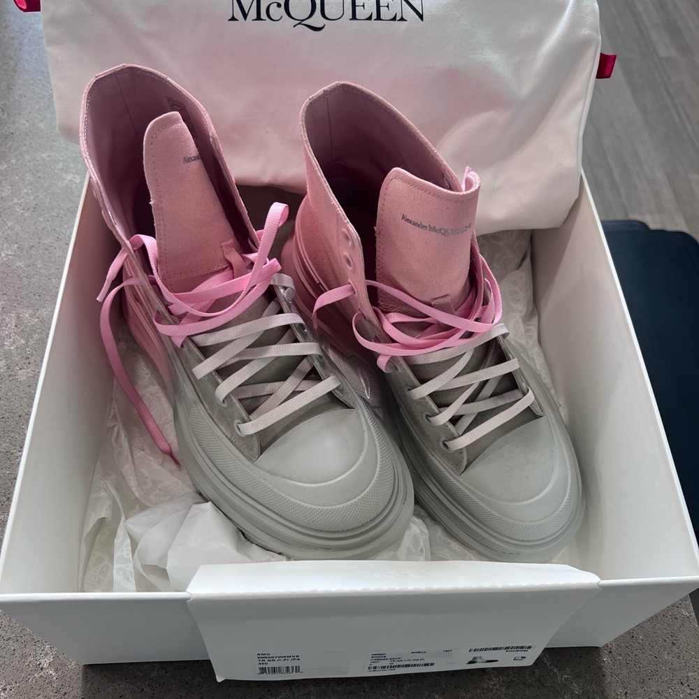 Authentic Alexander McQueen Pink and Gray Platform Sneakers - Picture 2 of 7